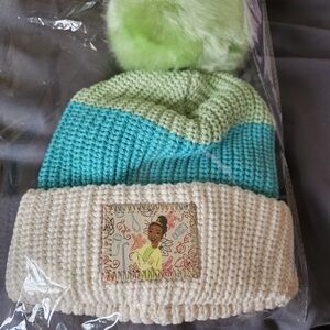 Kids' Green and Blue Pom-Pom Beanie Disney Tiana